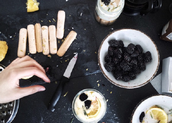 如何在微信上搭建學(xué)校訂餐小程序？