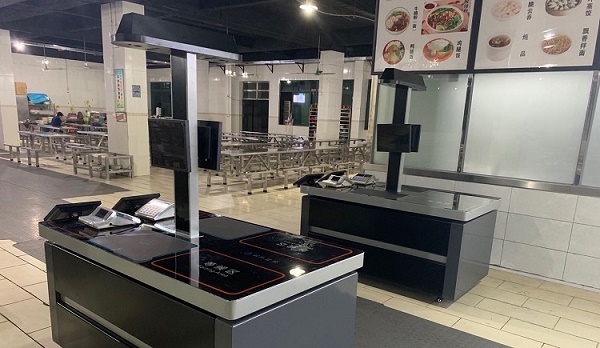 智慧食堂走進(jìn)校園，從此告別飯卡、排隊(duì)！